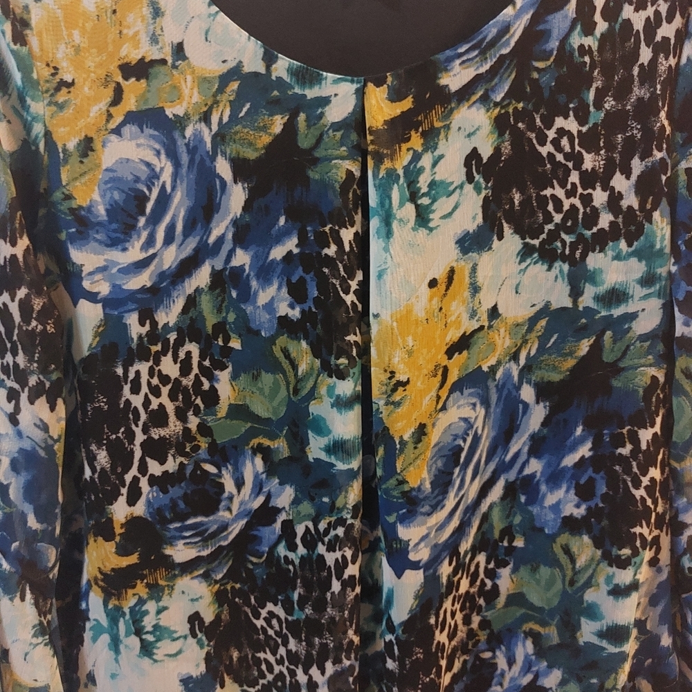 Multiples Multicolor Longsleeve Top Size Medium - image 7